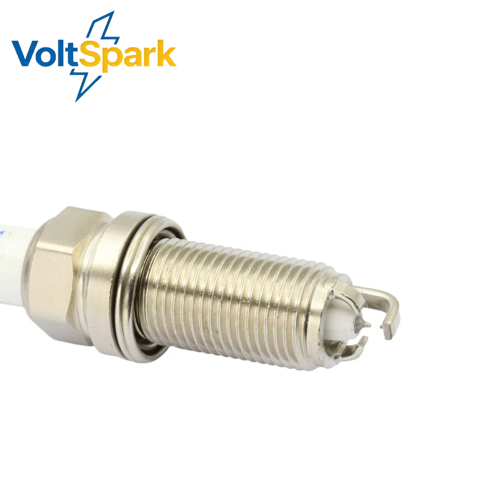 12120037607 BMW 3/5/6/7/X3/Z3用 - Bosch Spark Plug Platinum のレビューと価格